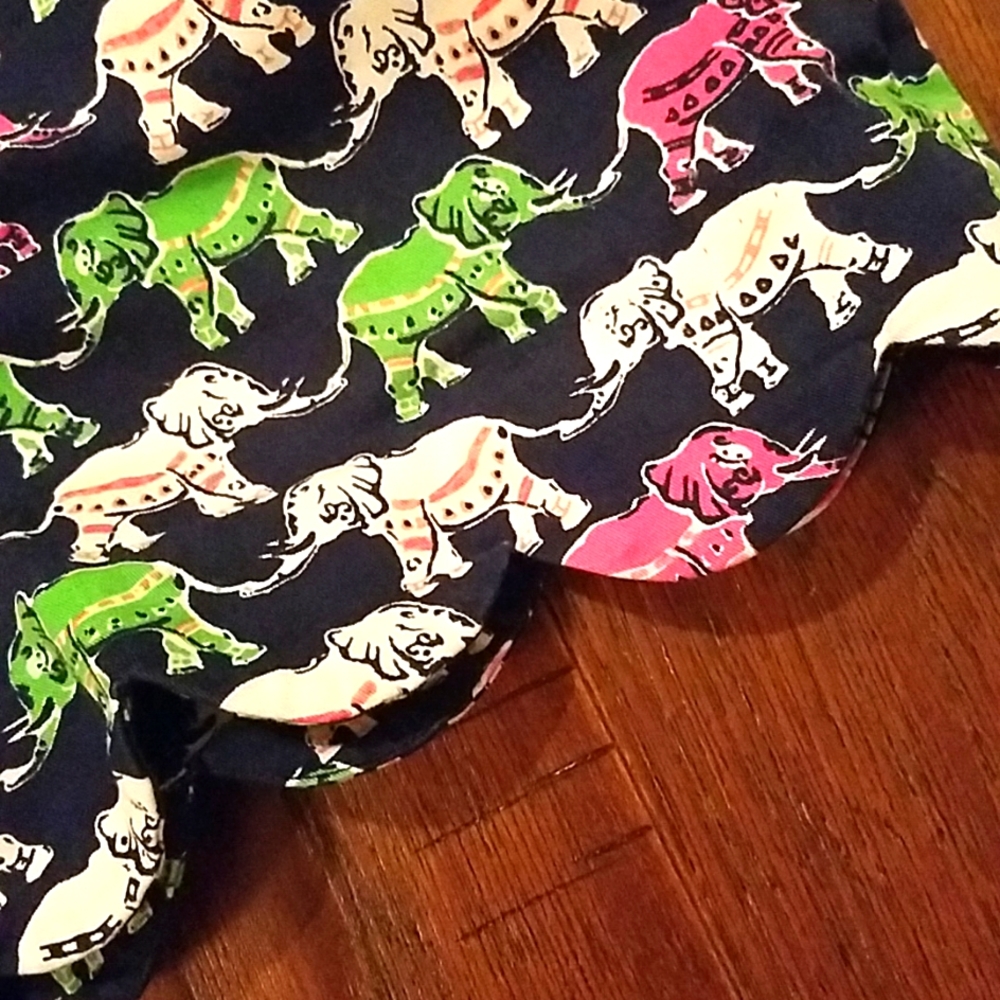 Crown and Ivy shorts - Picture 2 of 4